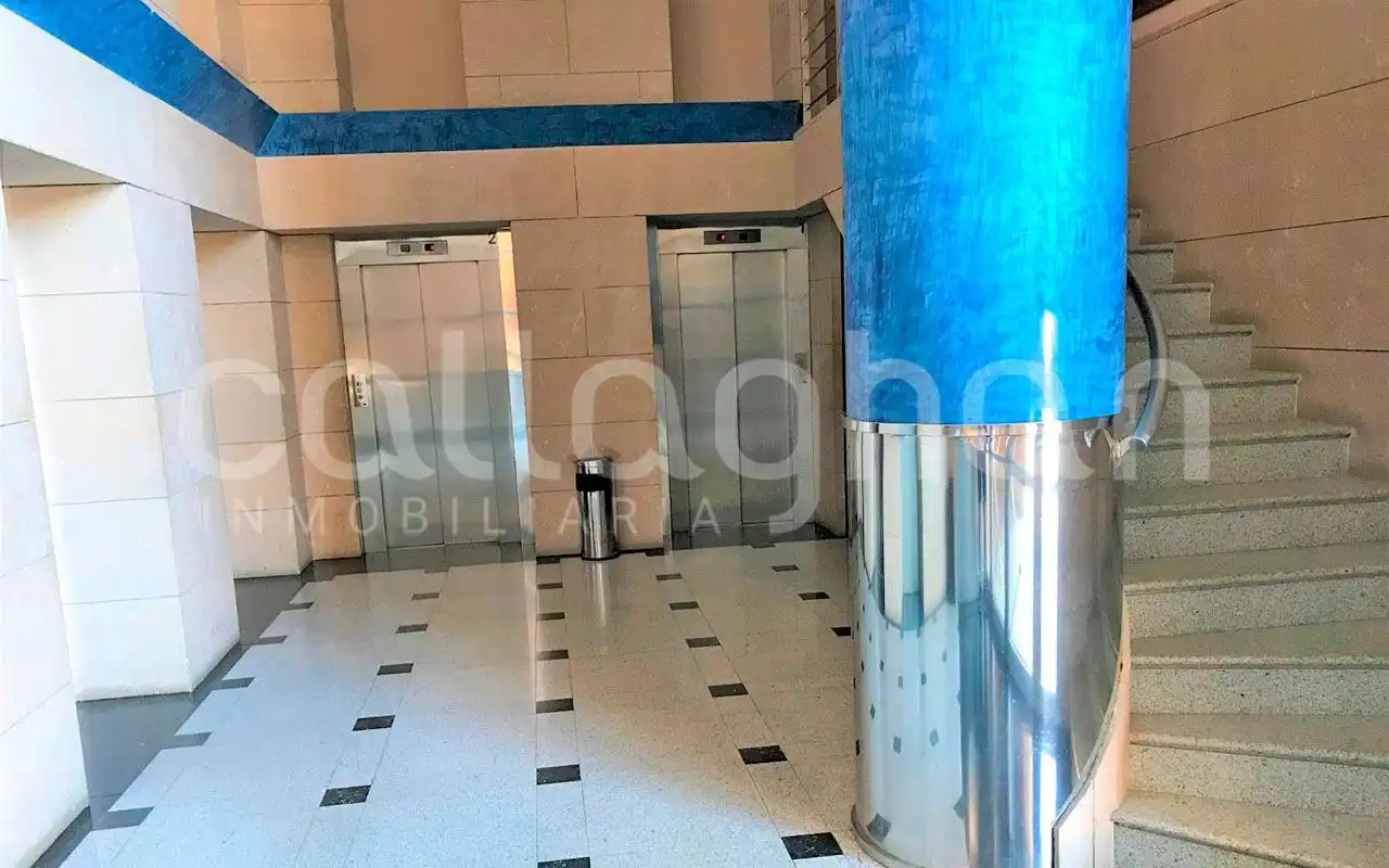 Piso en venta en Calle PROFESSOR LOPEZ PIÑERO, Ciutat de les Ciències i de les Arts - Justicia