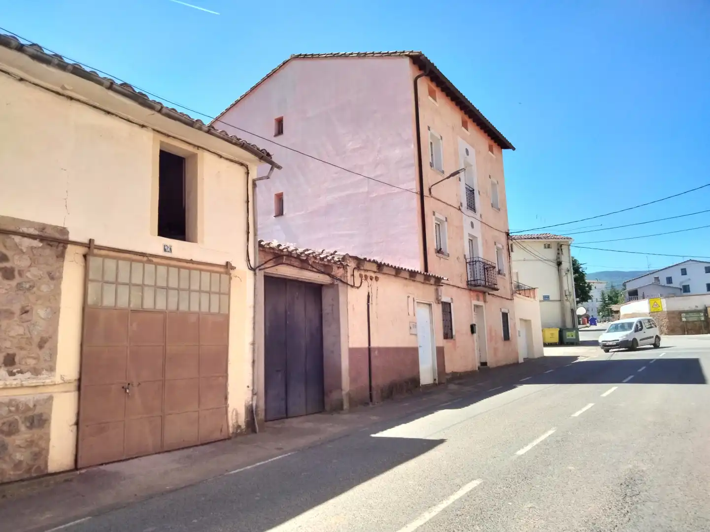 Vista exterior de Local en venta en Medrano