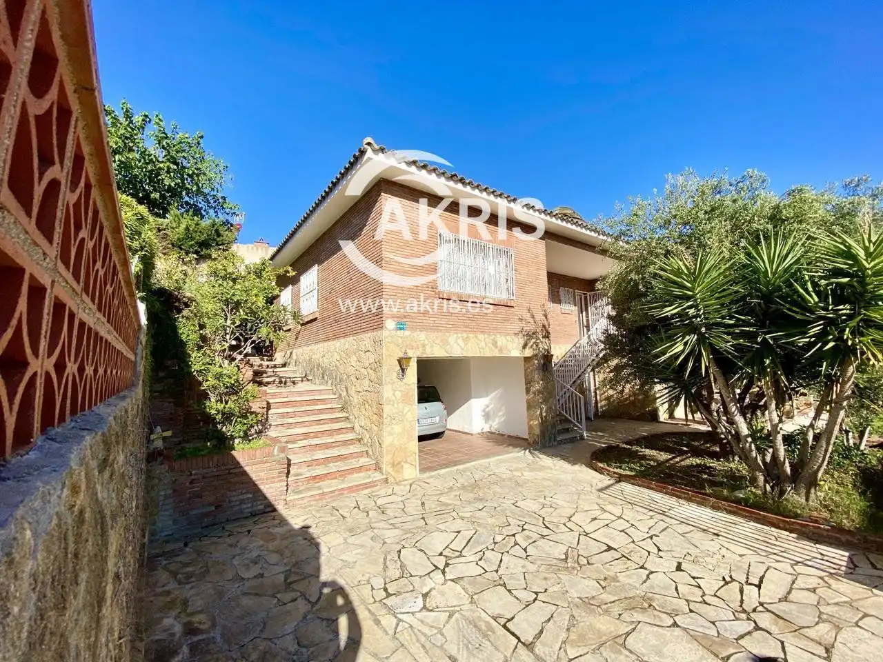 Villa avec piscine à vendre à Carrer Finlàndia, imagen 3