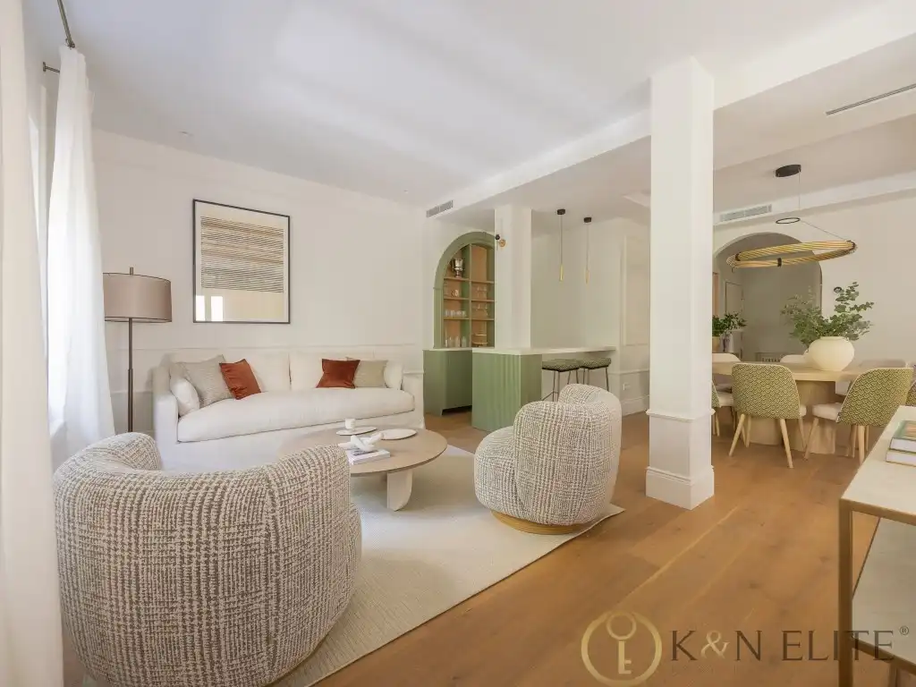 Piso con ascensor en venta en Calle Jorge Juan