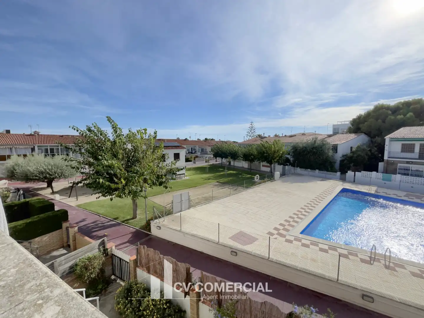 Adosado con terraza en venta en Carrer Migjorn, imagen 59
