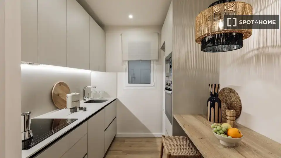 Cocina de Piso de alquiler en Barcelona con Aire acondicionado, Calefacción y Amueblado