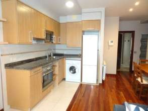 Cocina de Piso de alquiler en Gijón  con Calefacción, Parquet y Trastero