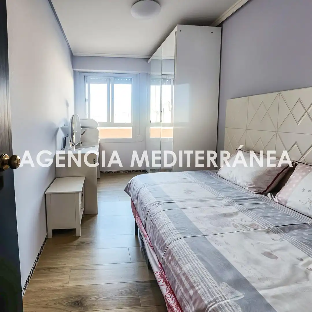 Habitación de Piso en venta en Valencia con Aire acondicionado, Calefacción y Parquet