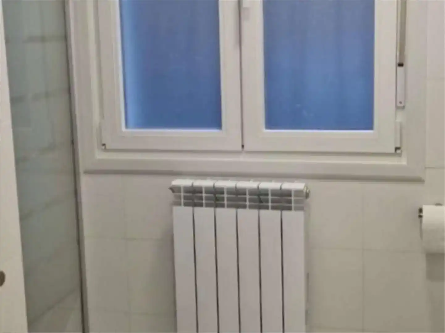 Badezimmer von Wohnung zur Miete in  Logroño mit Parkett und Möbliert