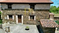 Exterior view of House or chalet for sale in Santa María de Ordás  with Heating and Furnished