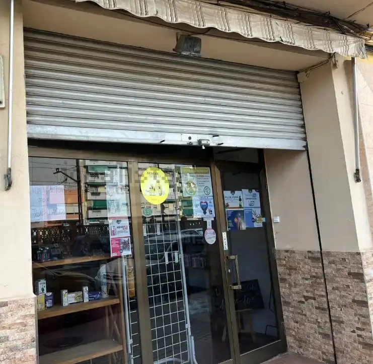 Locale commerciale in vendita a Avinguda Doctor Antonio Muñoz