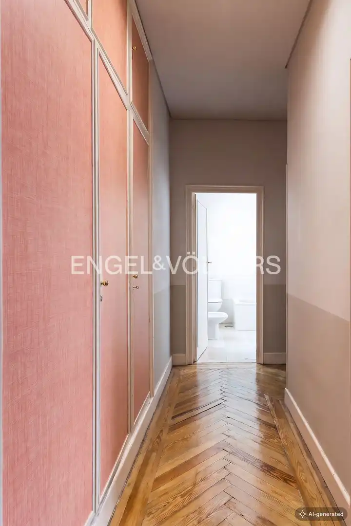 Flat for sale in Madrid  with Air Conditioner, Heating and Storage room