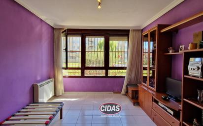 Bedroom of Flat for sale in Oviedo   with Heating
