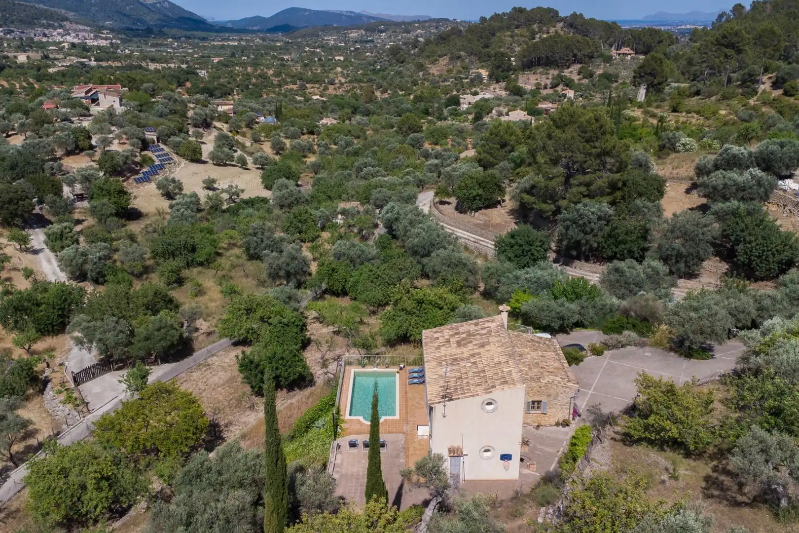 Vista exterior de Finca rústica de alquiler en Selva con Jardín privado