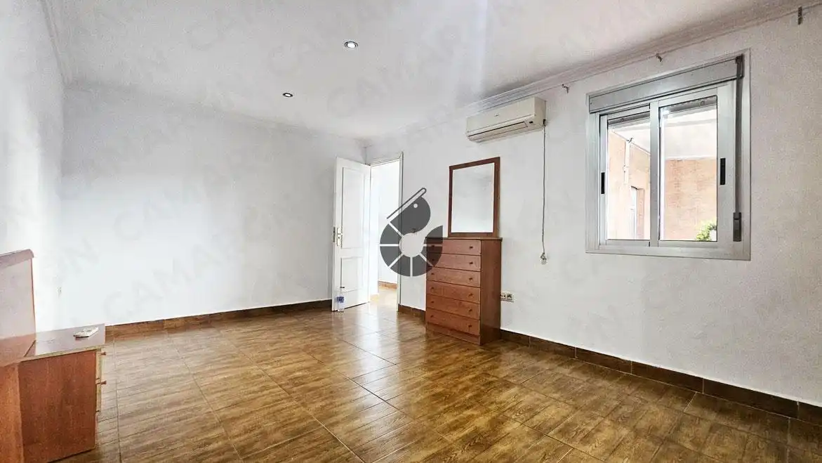 Habitación de Piso en venta en Coria del Río con Aire acondicionado y Terraza