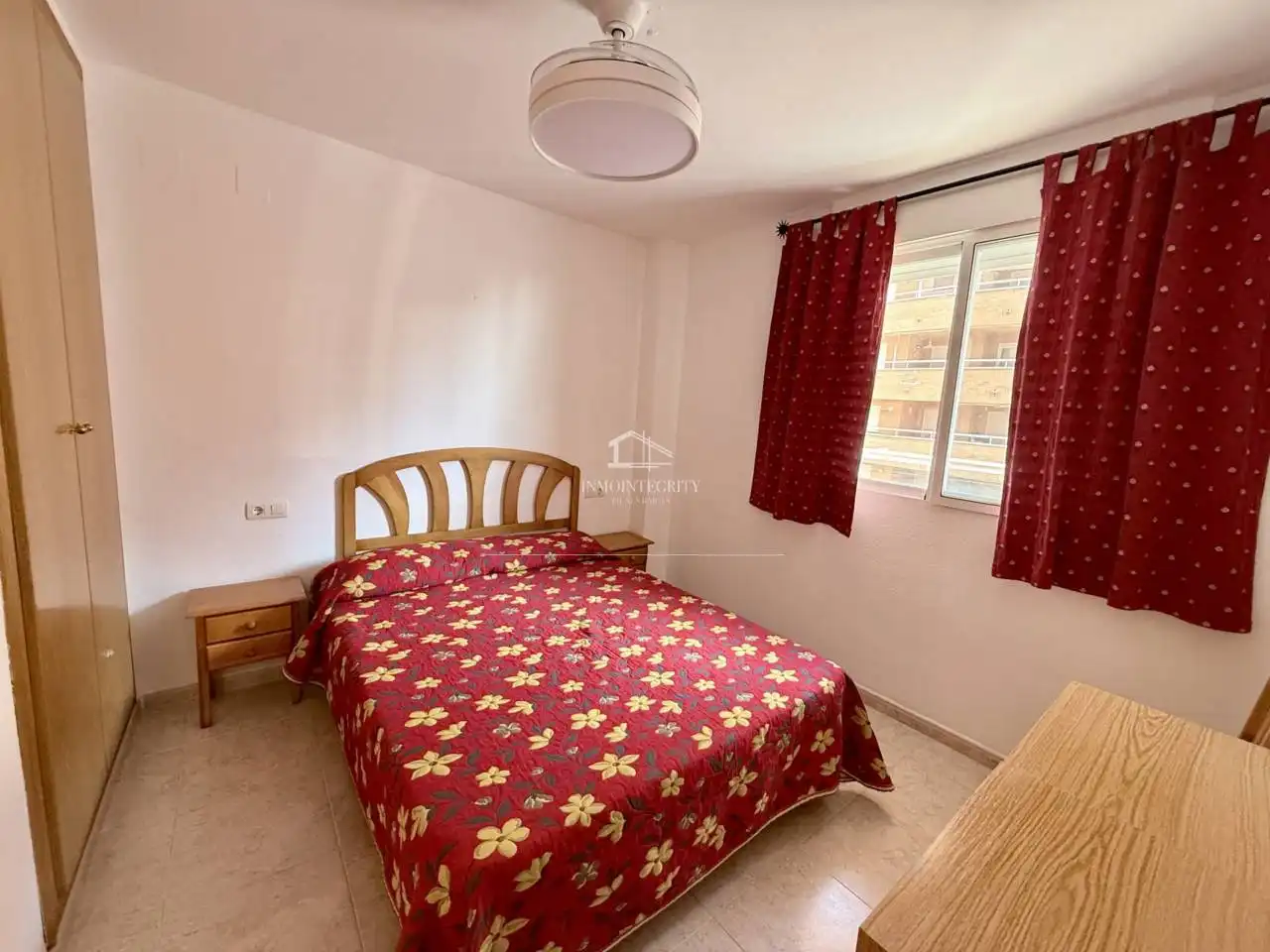 Dormitori de Apartament en venda en Oropesa del Mar / Orpesa amb Aire condicionat, Terrassa i Moblat
