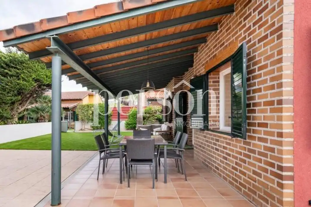 Villa con piscina in affitto a Riba-roja de Túria, imagen 33