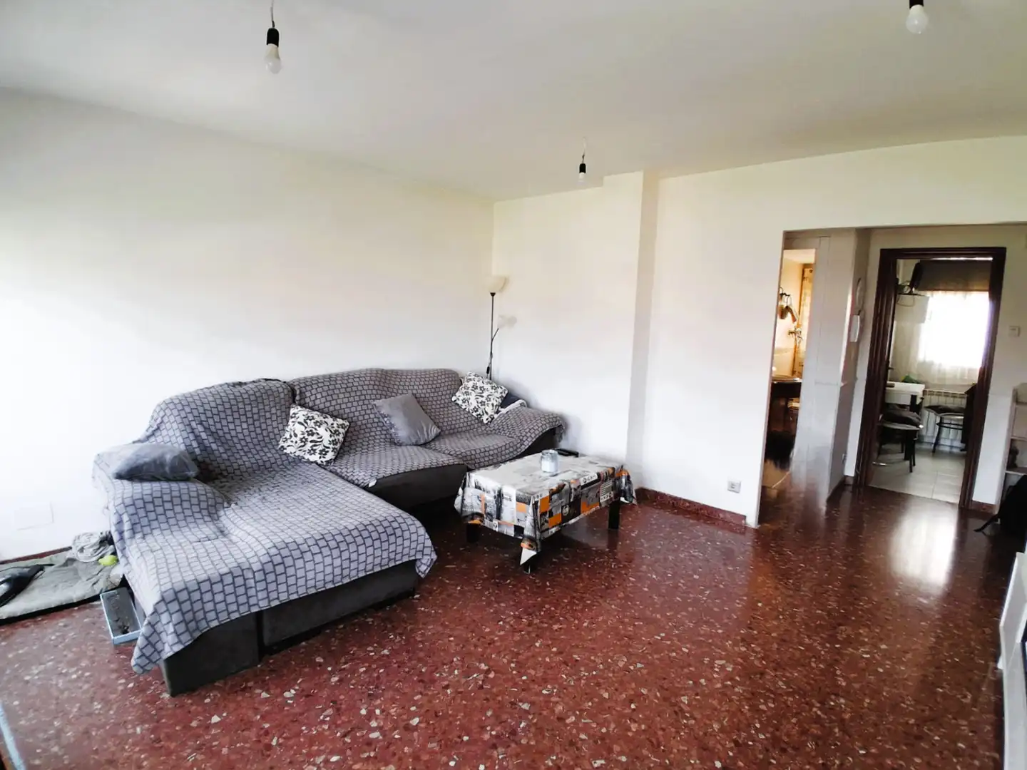 Sala d'estar de Pis en venda en Zaragoza amb Calefacció i Balcó