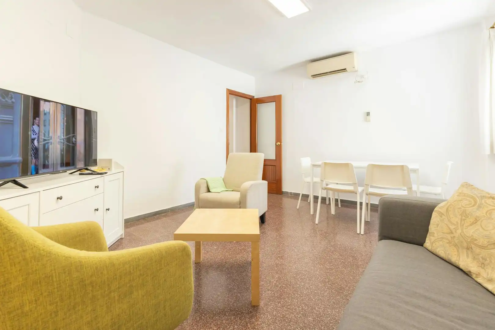 Flat with garden to rent in N/A, imagen 2