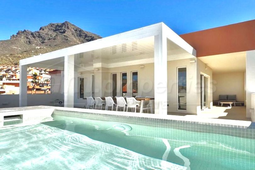 Apartment for sale in Torviscas Centro y Alto, Costa Adeje