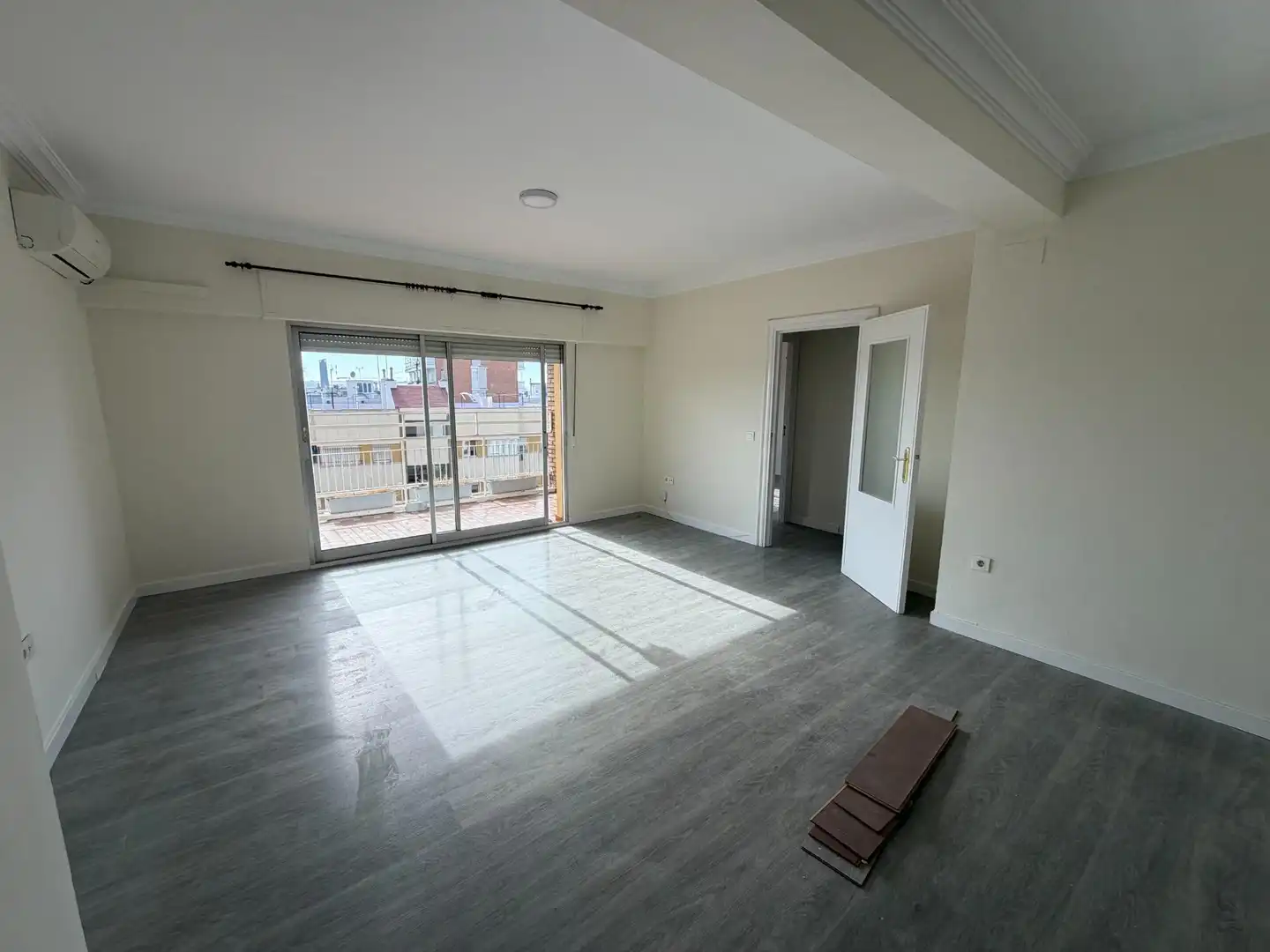 Sala de estar de Piso de alquiler en Sevilla con Aire acondicionado