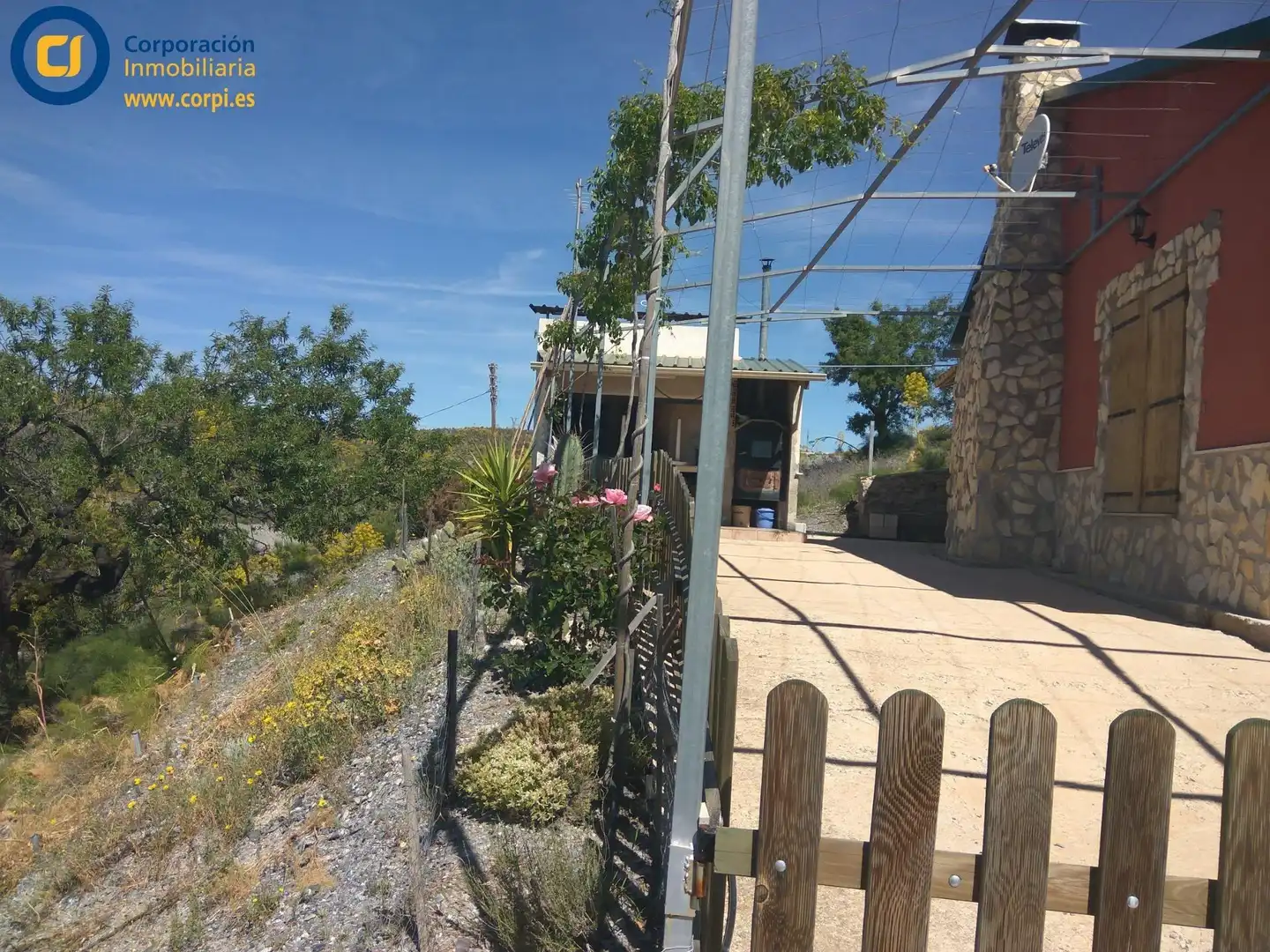 Vista exterior de Casa o xalet en venda en Pedanías Centro