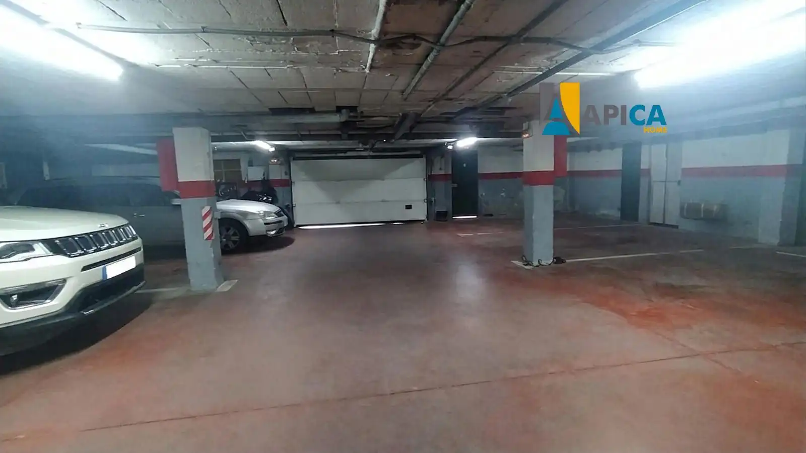 Aparcament de Casa adosada en venda en Algeciras amb Terrassa