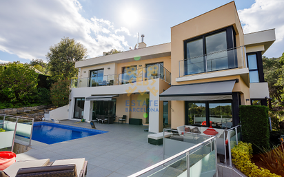 Vista exterior de Casa o xalet en venda en Tossa de Mar amb Aire condicionat, Calefacció i Terrassa