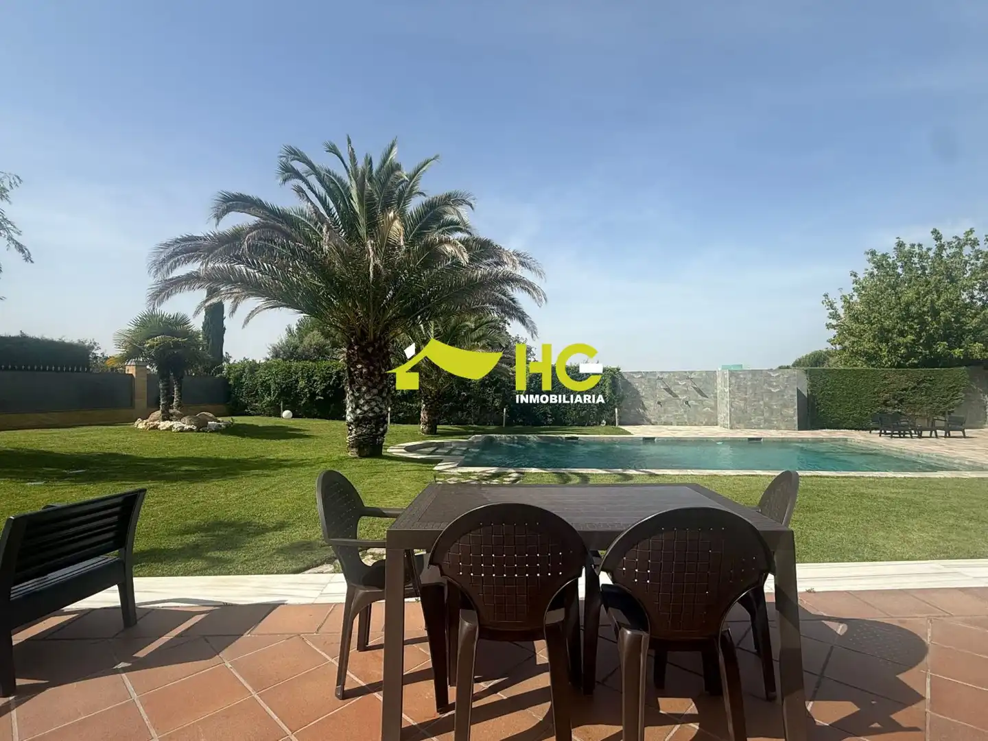 Jardín de Estudio de alquiler en Villaviciosa de Odón con Aire acondicionado, Calefacción y Amueblado