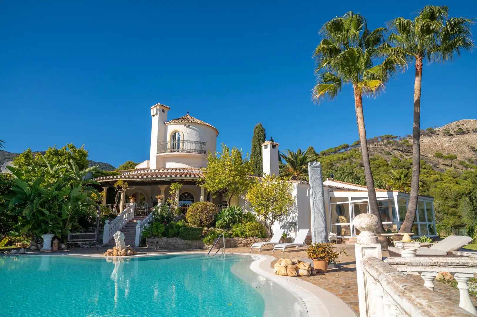 Vista exterior de Casa o xalet en venda en Mijas amb Terrassa