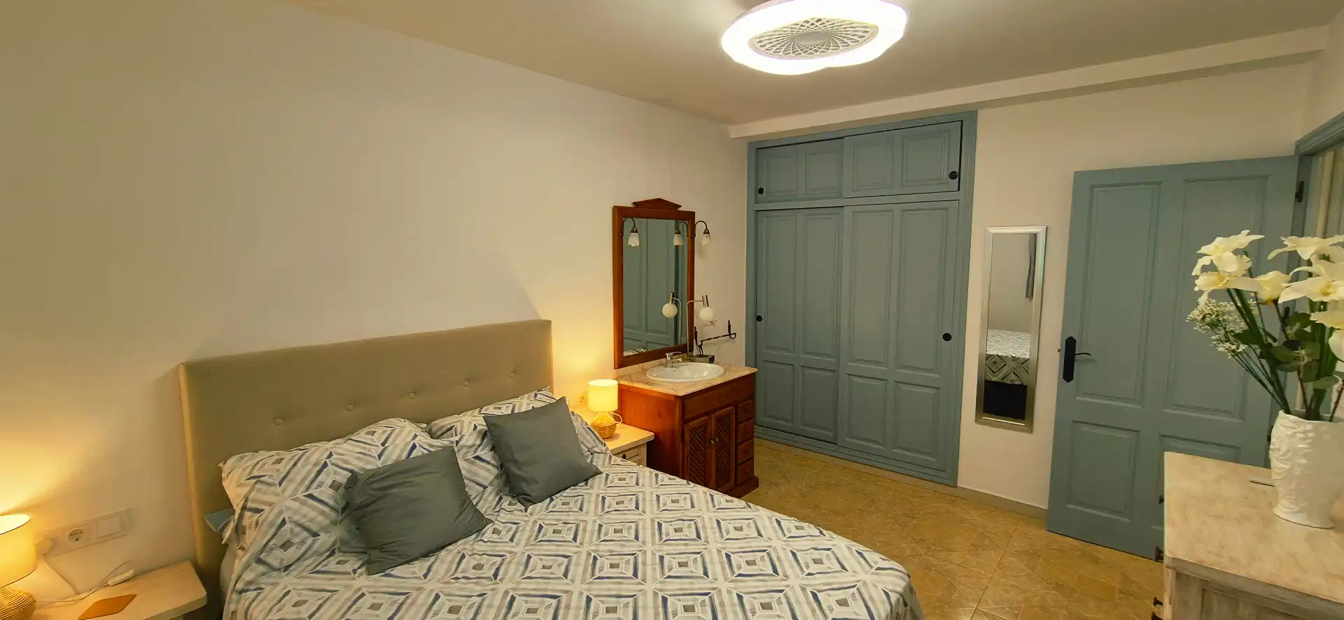 Chalet con terraza en venta en Carrer Cap del Moro, imagen 24