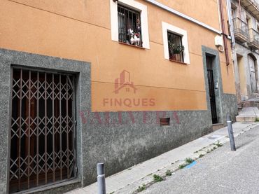 Locale commerciale in vendita a Valls