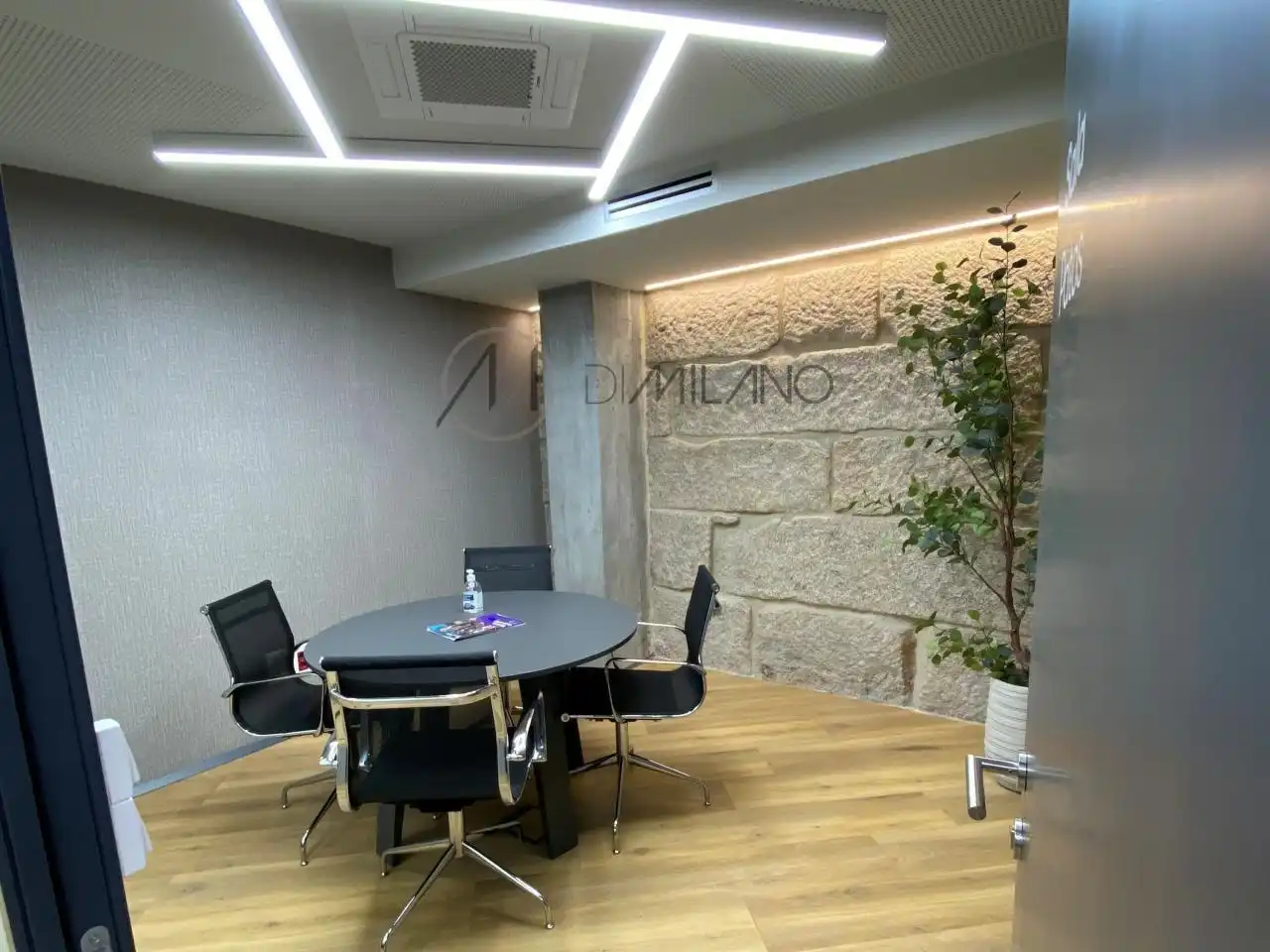Local comercial de lloguer a Plaza de Compostela, imagen 5