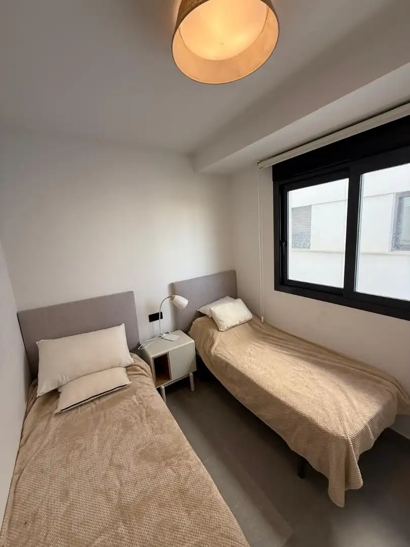 Habitación de Casa o chalet en venta en Guardamar del Segura con Aire acondicionado, Jardín privado y Terraza