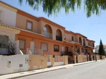 Villa à vendre à Híjar