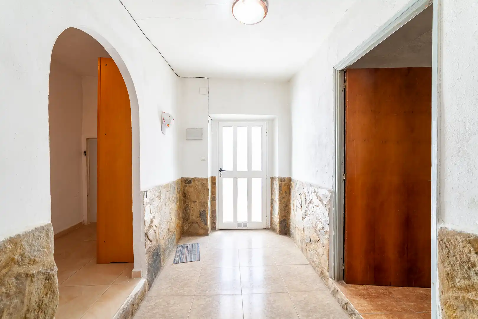 Casa o xalet en venda en Venta del Moro amb Terrassa, Moblat i Rentadora