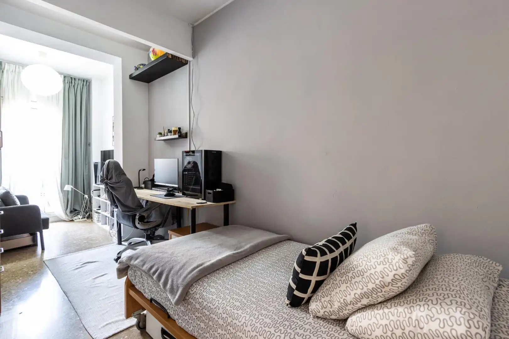 Bedroom of Flat for sale in Sabadell  with Storage room and Balcony