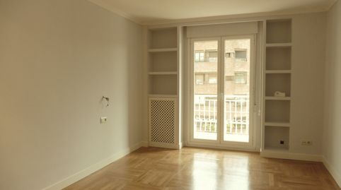 Photo 2 of Flat for rent in Pamplona-iruña - Calle Emilio Arrieta, 1º Ensanche, Pamplona / Iruña