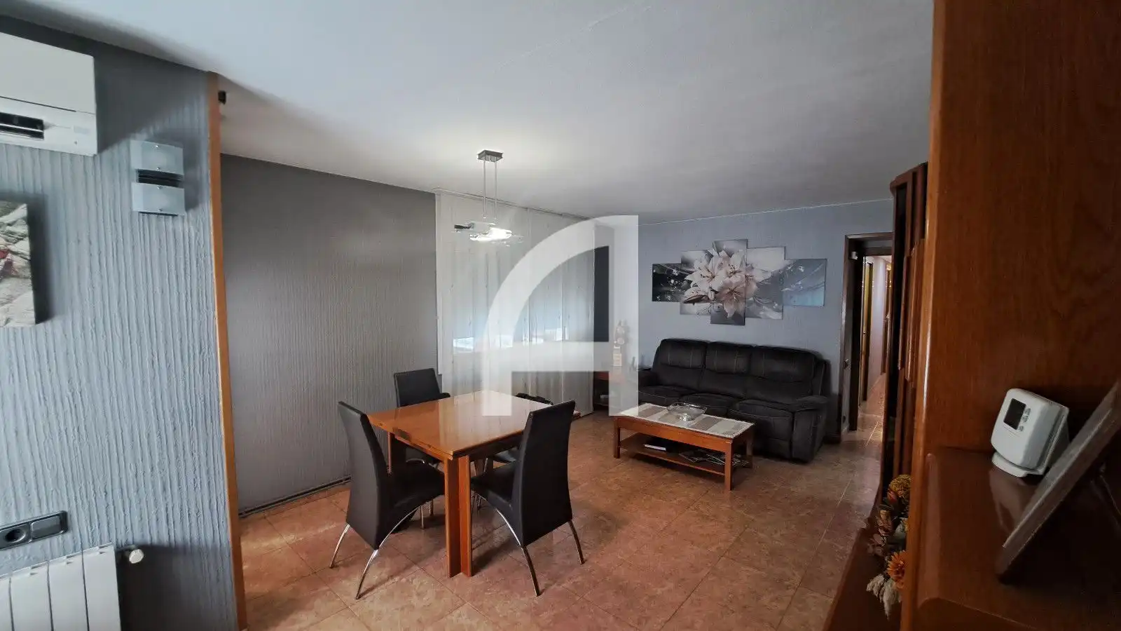 Sala d'estar de Pis en venda en Terrassa amb Aire condicionat, Calefacció i Terrassa