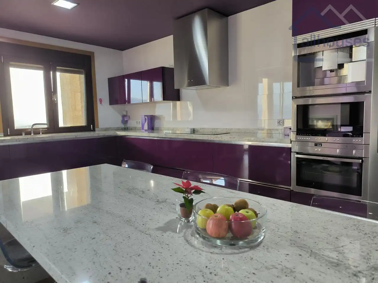 Cocina de Casa o chalet en venta en Tui con Calefacción, Jardín privado y Terraza