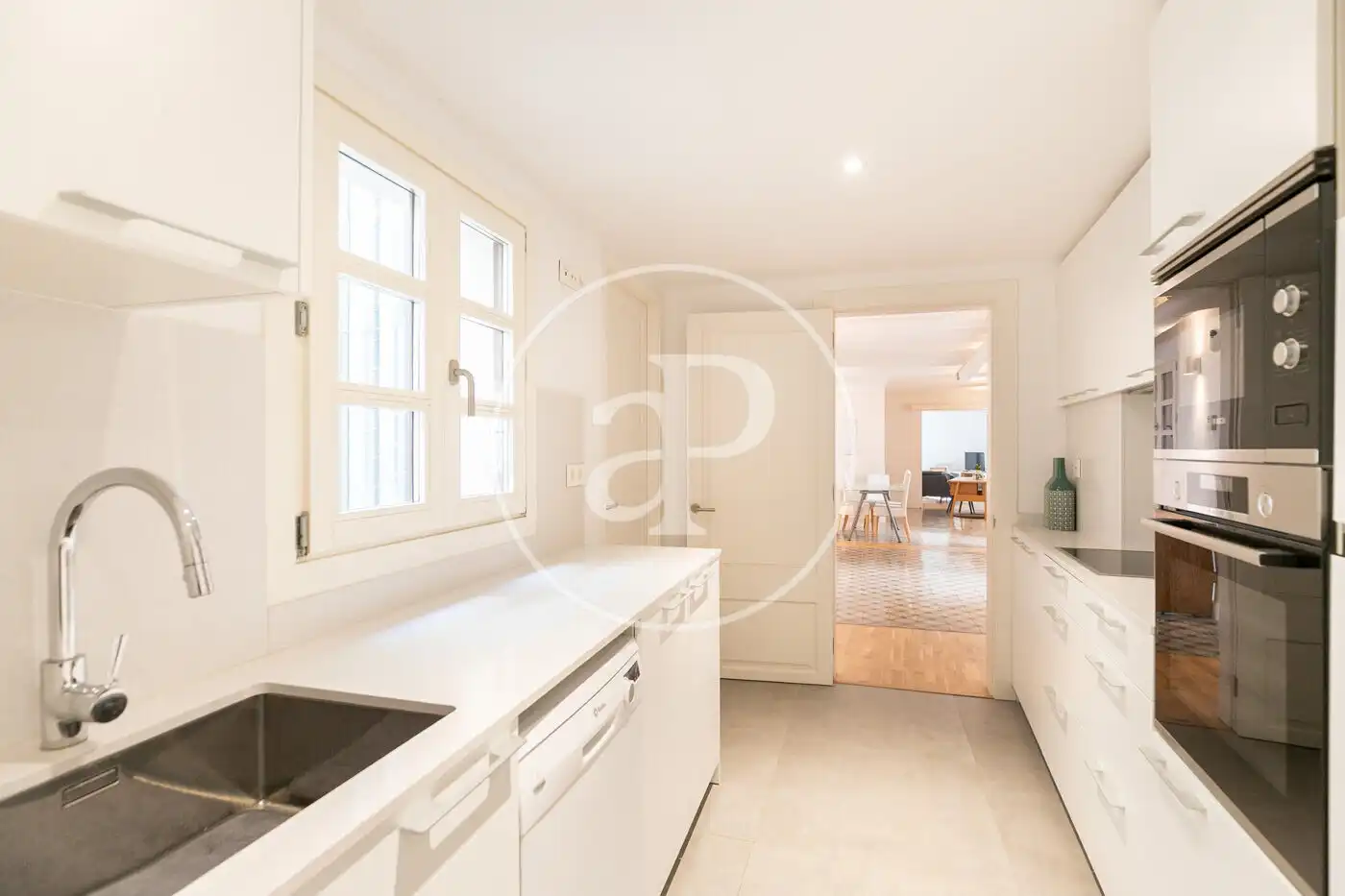 Cocina de Piso en venta en Barcelona con Aire acondicionado, Calefacción y Balcón