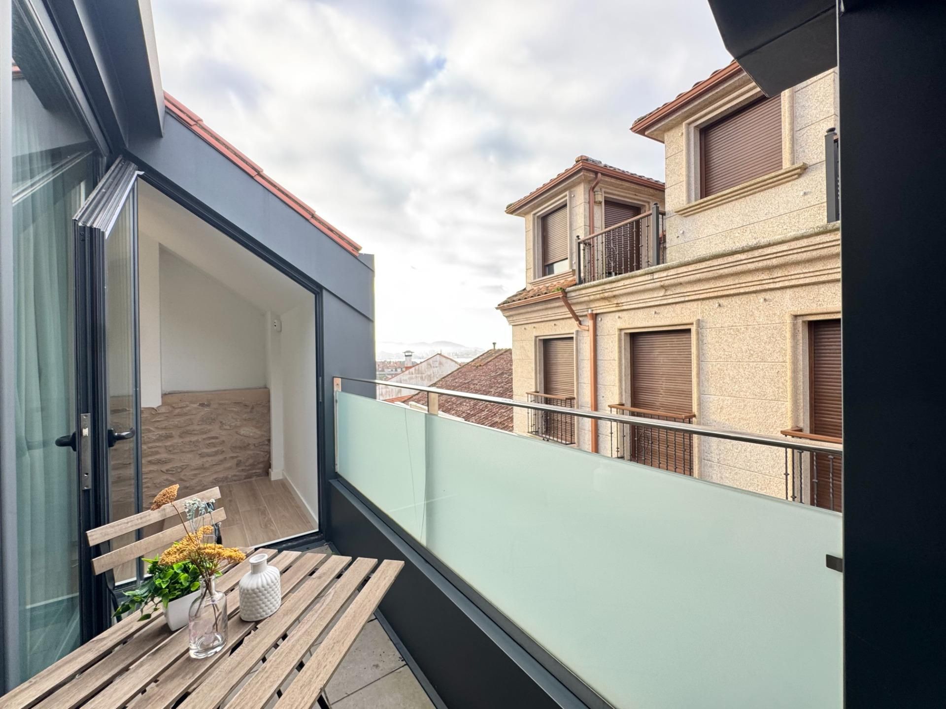 Balcony of Single-family semi-detached for sale in Vilagarcía de Arousa  with Heating, Terrace and Storage room