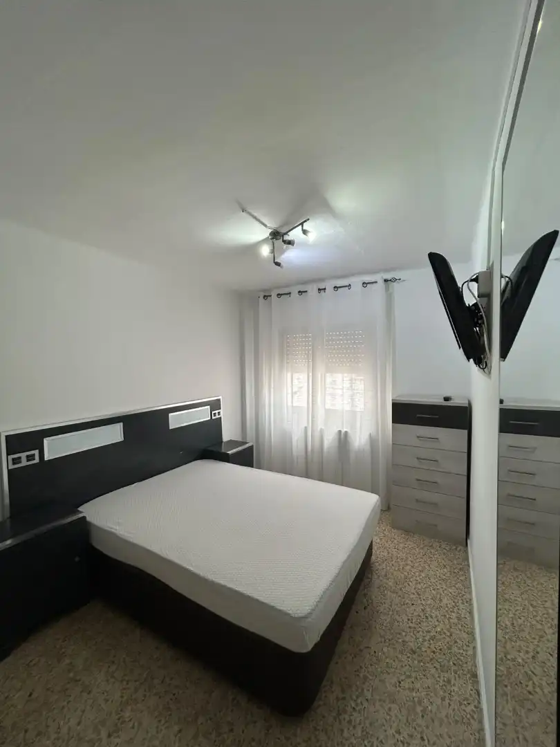 Bedroom of Flat for rent in Lleida  with Air Conditioner, Heating and Furnished