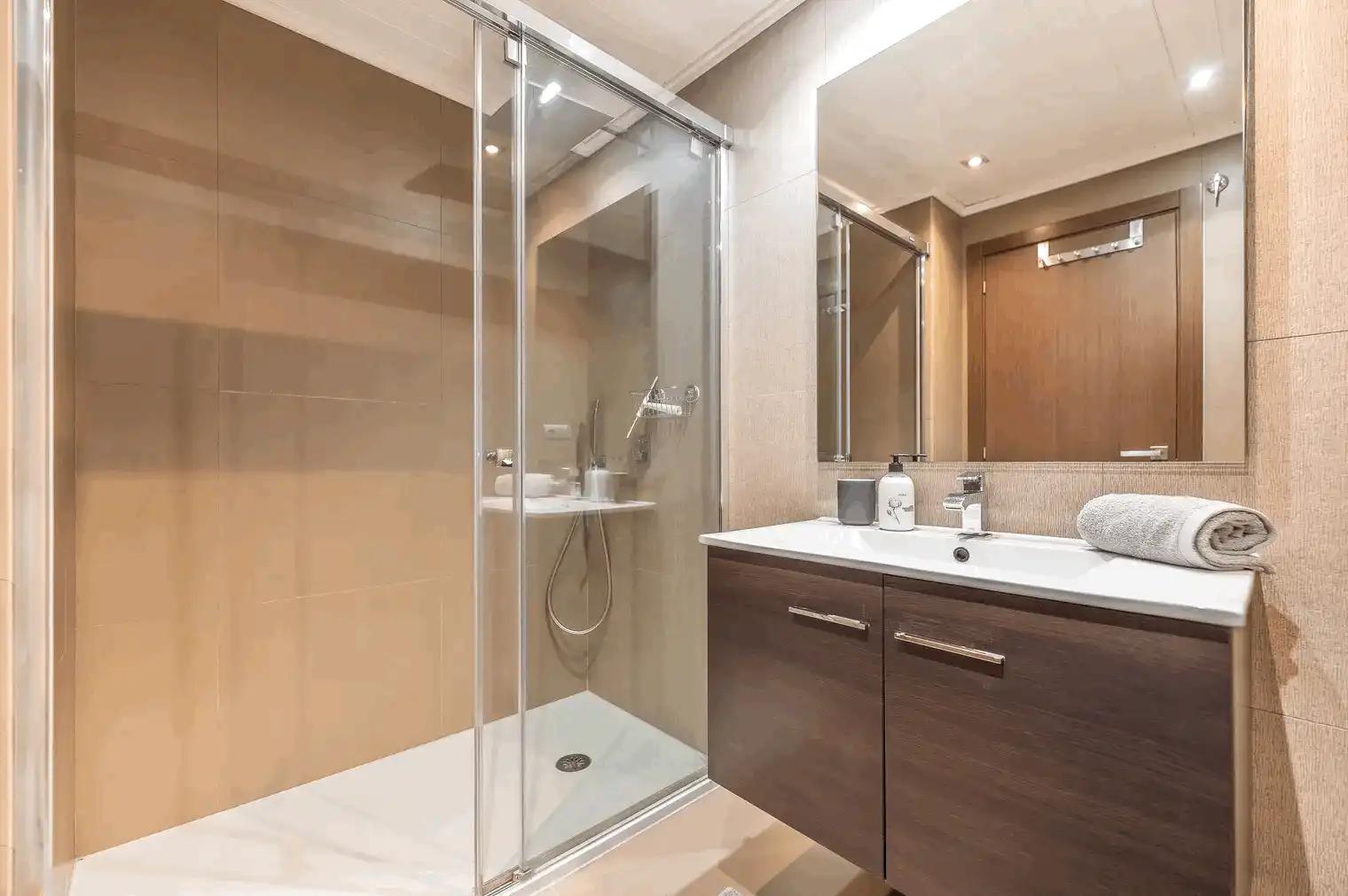 Baño de Planta baja en venta en Benahavís con Aire acondicionado, Terraza y Trastero