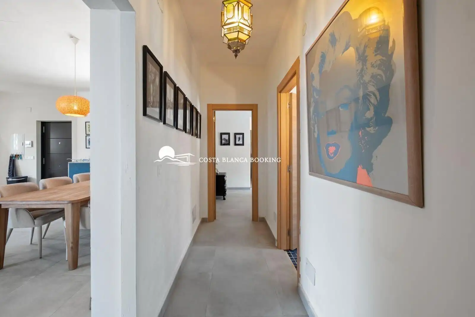 Casa o chalet en venta en L'Alfàs del Pi con Terraza, Trastero y Piscina