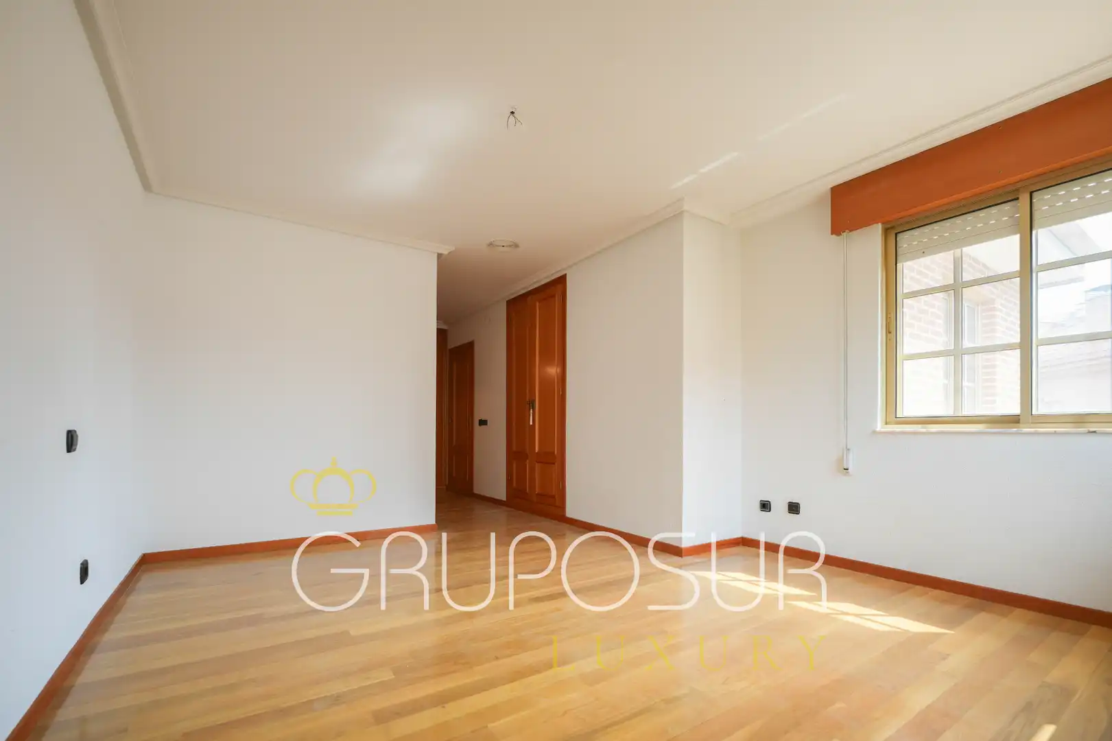 Casa aparellada amb jardí en venda a Calle Castilla y León 22, imagen 61