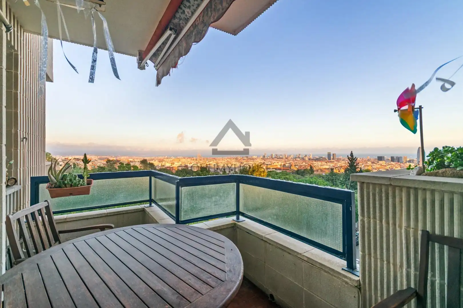 Terrassa de Apartament en venda en Horta - Guinardó