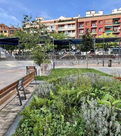 Foto 2 de Piso de alquiler en Blas de Otero Kalea, San Pedro de Deusto - La Ribera, Bilbao