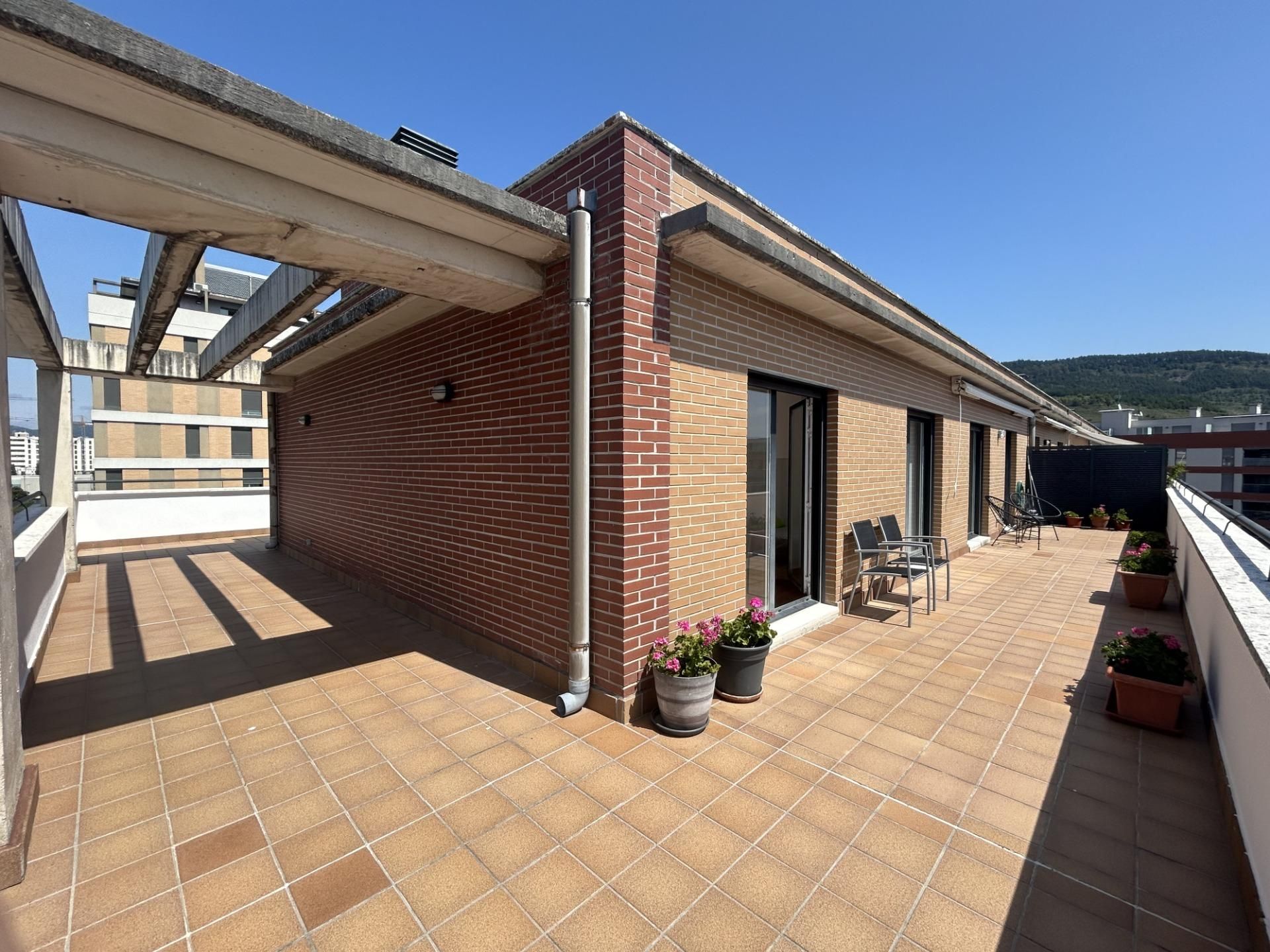 Terrasse von Dachboden zum verkauf in Berrioplano / Berriobeiti mit Heizung, Parkett und Terrasse