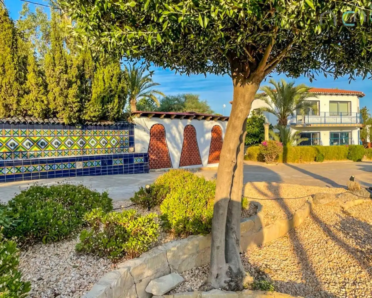 Exterior view of Houses for sale in L'Alfàs del Pi  with Private garden, Terrace and Swimming Pool