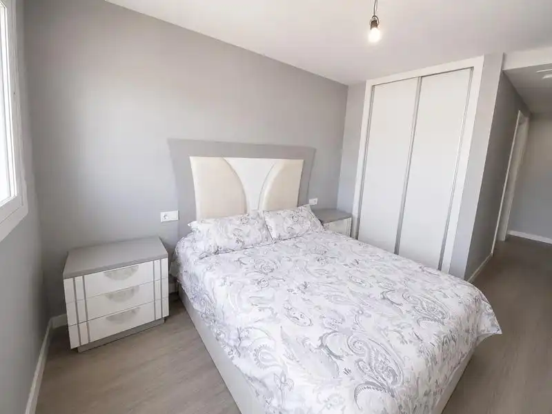 Habitación de Ático en venta en Estepona con Aire acondicionado, Calefacción y Terraza