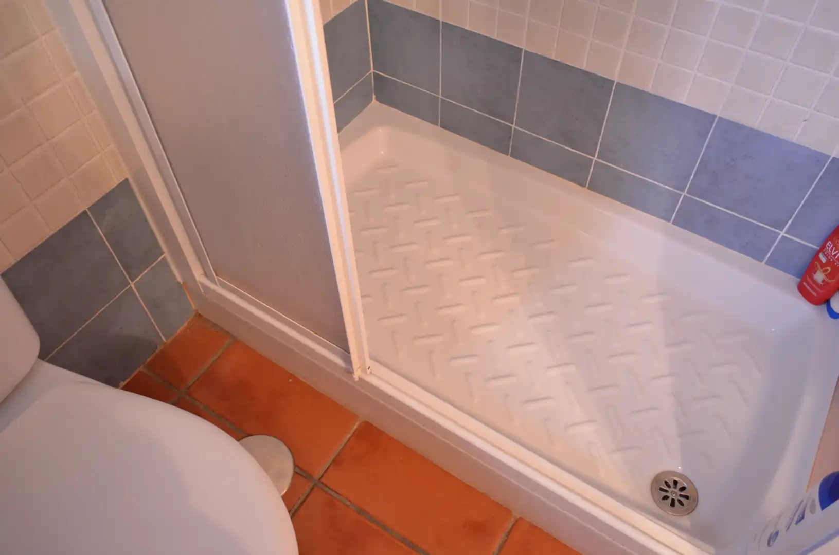 Bathroom of Houses for sale in El Torno   with Air Conditioner, Heating and Furnished