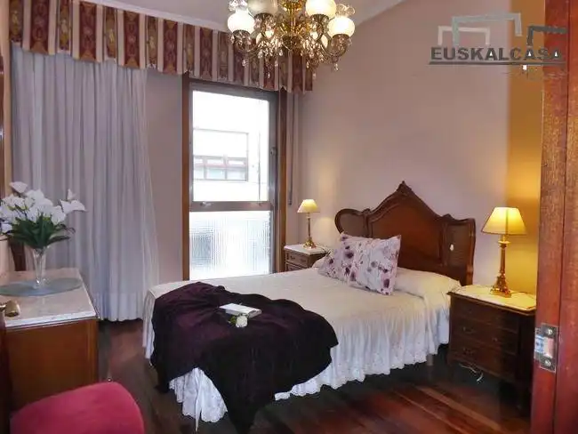 Schlafzimmer von Wohnung zum Verkauf in Bilbao  mit Terrasse