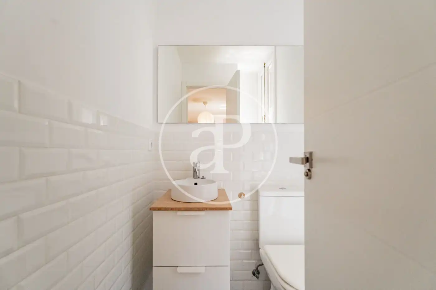 Baño de Casa o chalet de alquiler en Madrid con Aire acondicionado, Calefacción y Jardín privado